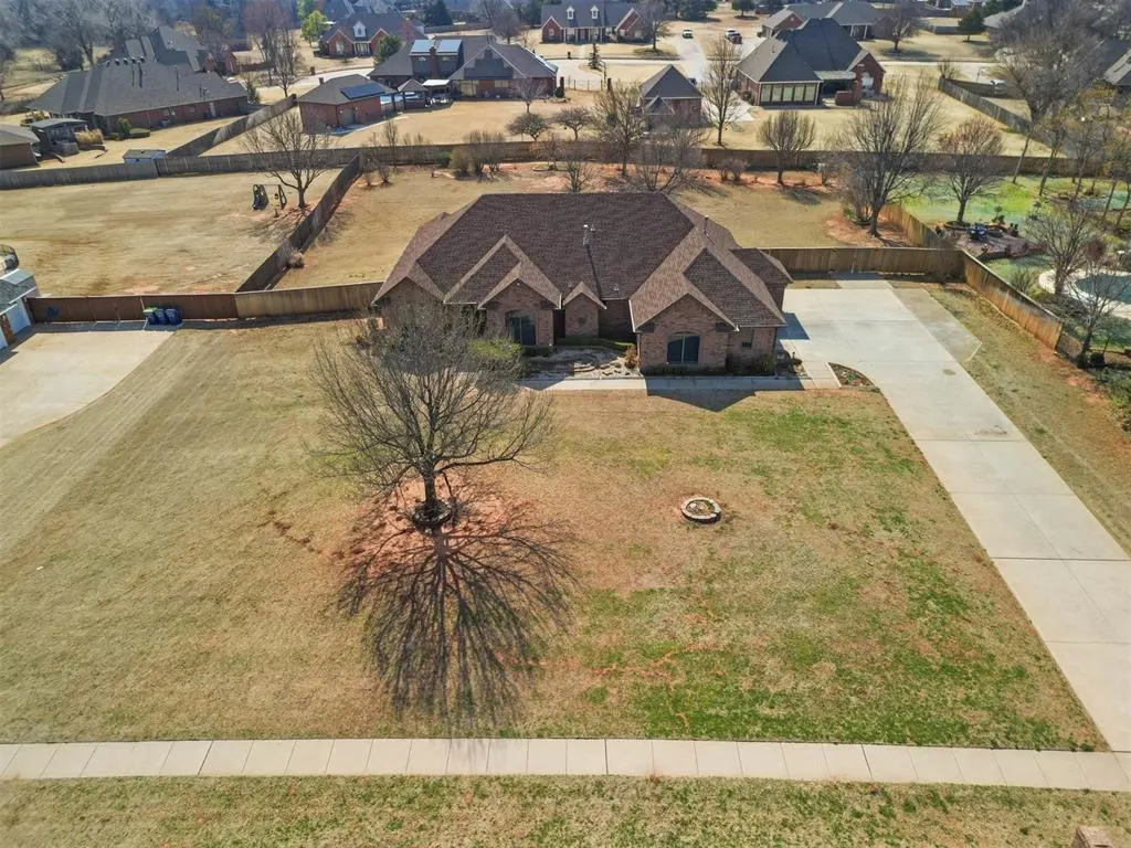 Photo 37 — 1414 E Twin Brook Terrace, Mustang, OK 73064