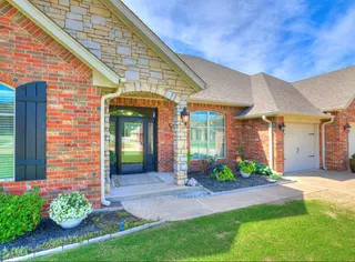 Sold home at 2713 Old Towne Trail