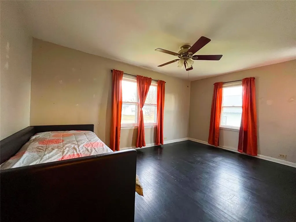 Photo 16 — 110 N Cedar Avenue, Stroud, OK 74079