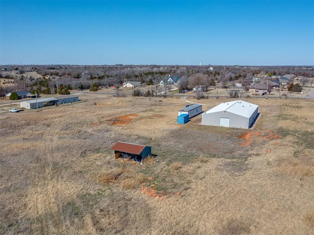 Photo 12 — 2972 SE 7th Street, Blanchard, OK 73010
