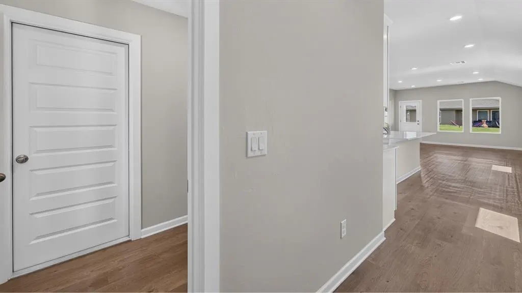 Photo 13 — 621 NE 104th Street, Oklahoma City, OK 73114