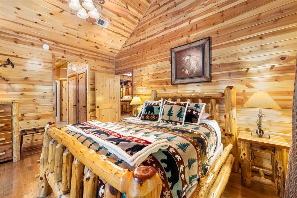 Photo 32 — 107 Mahogany Road, Broken Bow, OK 74728