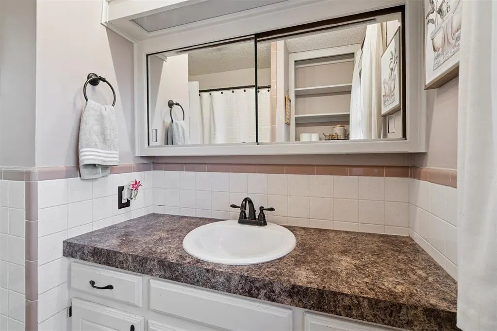 Photo 22 — 840 General Senter Drive, Midwest City, OK 73110