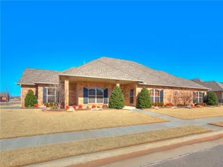 Sold home at 11016 Meadowlake Farms Drive