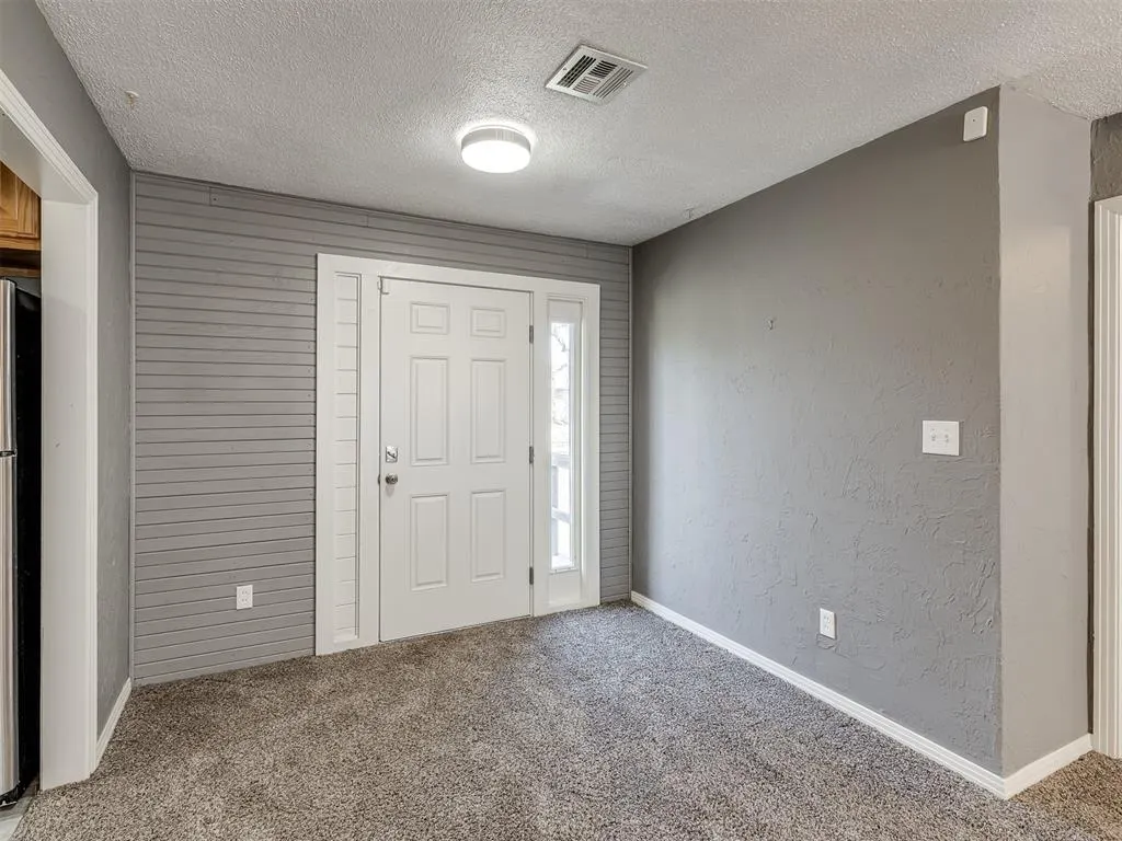 Photo 21 — 6617 SE 5th Street, Oklahoma City, OK 73110