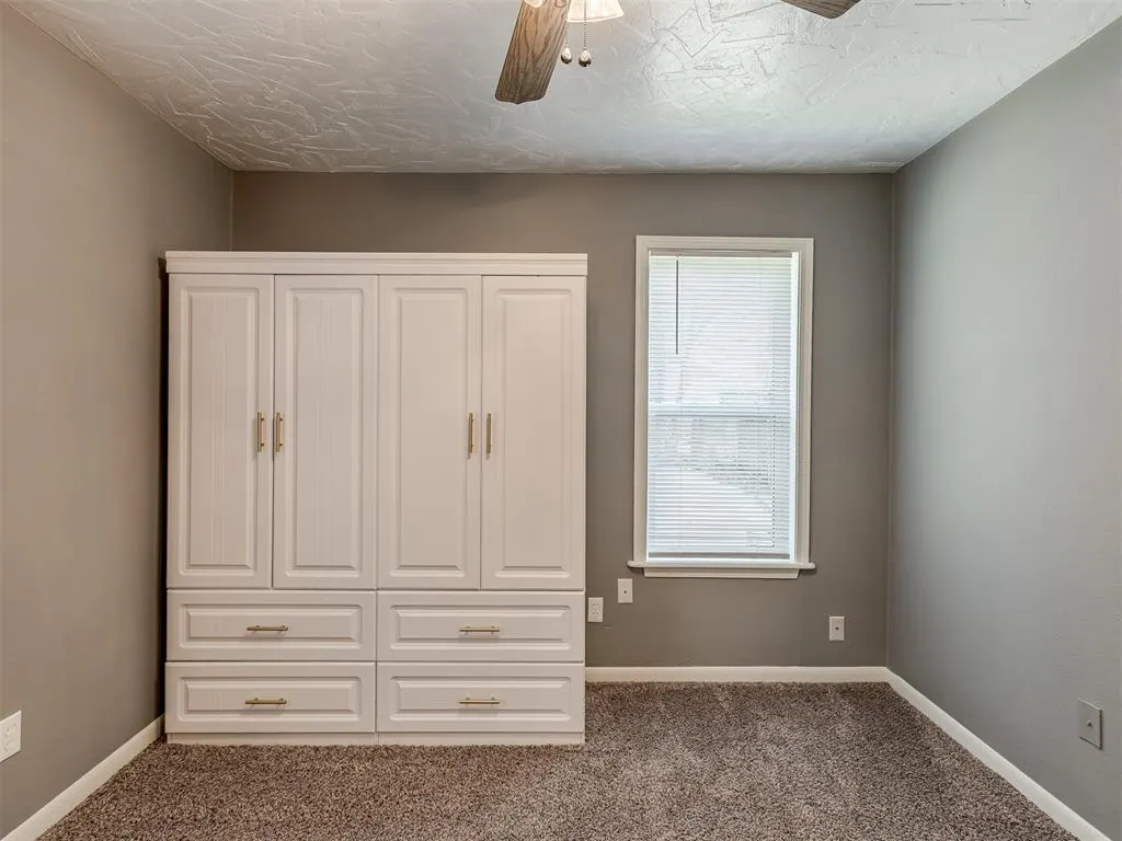 Photo 33 — 6617 SE 5th Street, Oklahoma City, OK 73110