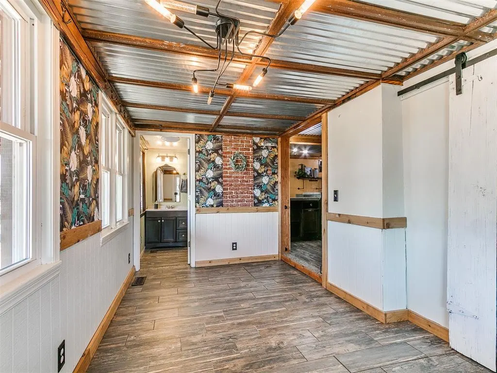 Photo 15 — 1217 W Industrial Road, Guthrie, OK 73044