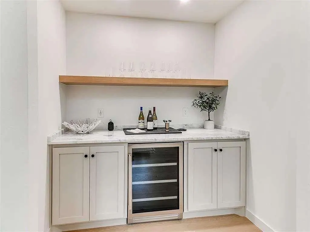 Photo 8 — 1112 NW 47th Street, Oklahoma City, OK 73118