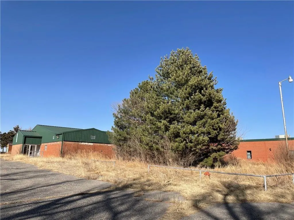 Photo 9 — 9264 N 2300 Road, Custer City, OK 73639