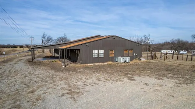 Photo 8 — 1521 N Ok-99 Highway, Stroud, OK 74079