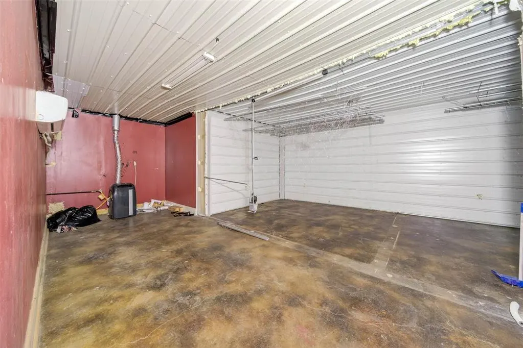 Photo 37 — 1521 N Ok-99 Highway, Stroud, OK 74079