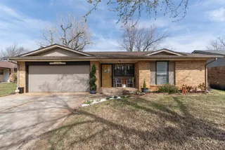 Sold home at 1033 W Griggs Way