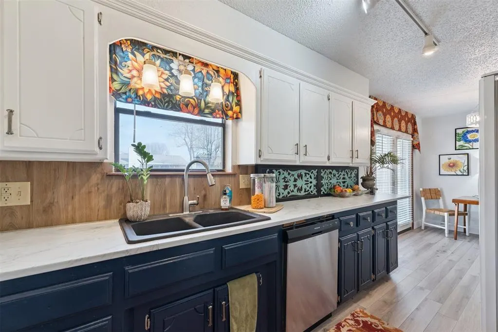 Photo 13 — 1033 W Griggs Way, Mustang, OK 73064