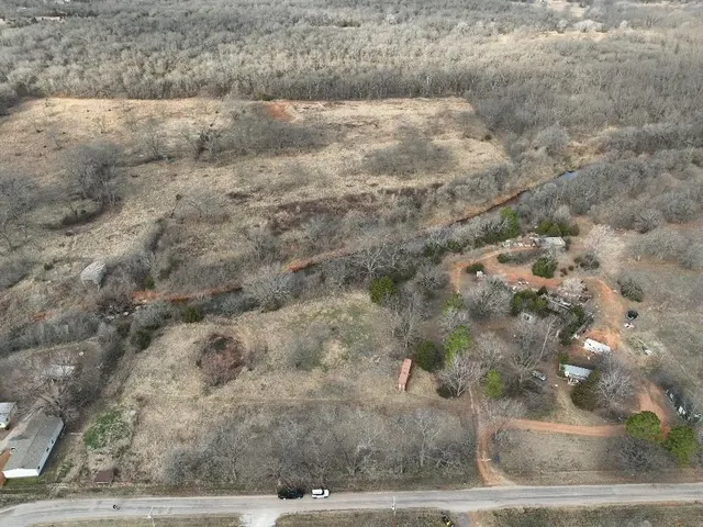 Photo 4 — 23794 Fishmarket Road, Tecumseh, OK 74873