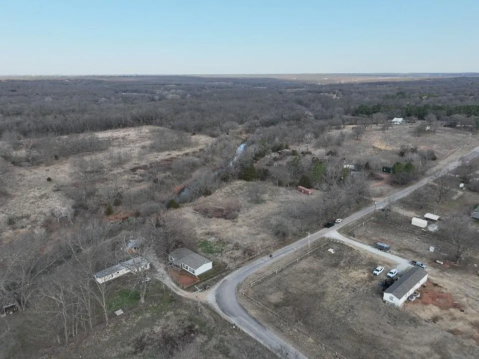 Photo 5 — 23794 Fishmarket Road, Tecumseh, OK 74873