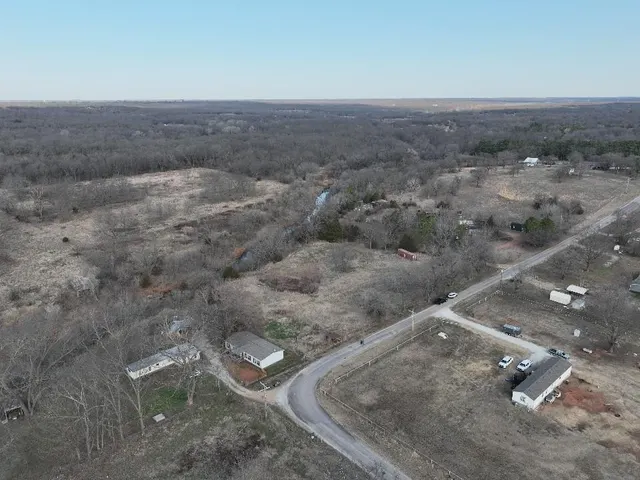 Photo 5 — 23794 Fishmarket Road, Tecumseh, OK 74873