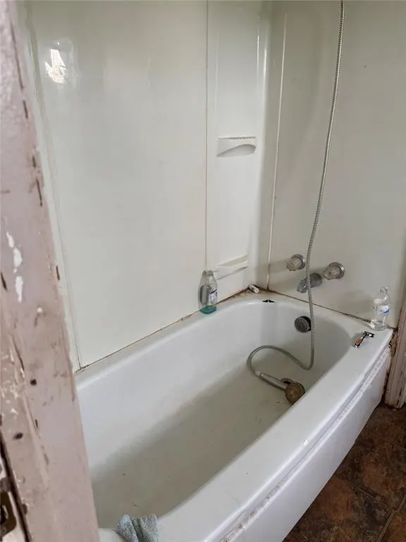 Photo 10 — 24934 E County Road 1550, Maysville, OK 73057
