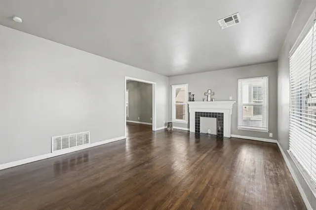 Photo 6 — 2116 NW 30th Street, Oklahoma City, OK 73112