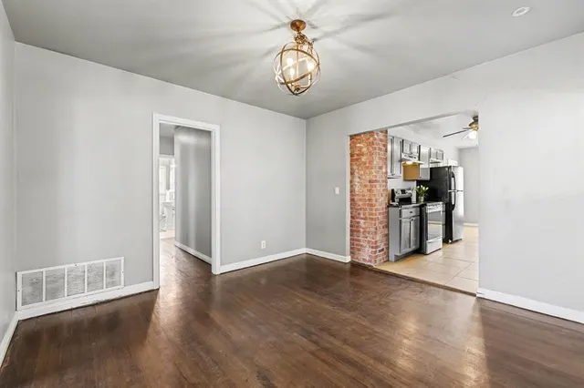 Photo 8 — 2116 NW 30th Street, Oklahoma City, OK 73112