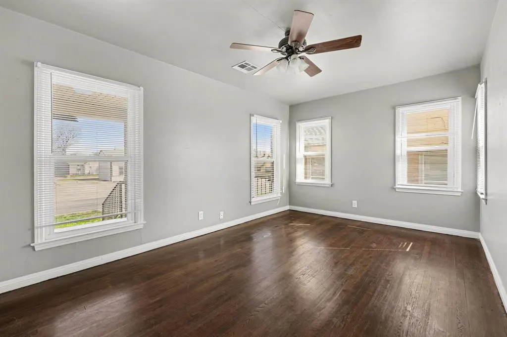 Photo 17 — 2116 NW 30th Street, Oklahoma City, OK 73112