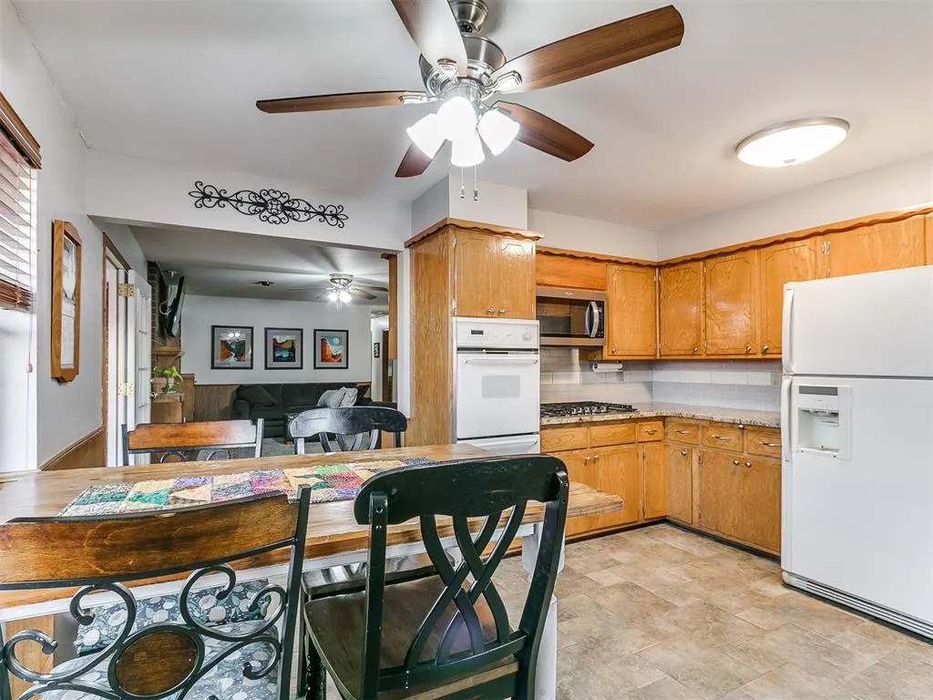 Photo 29 — 1321 S Oak Street, Kingfisher, OK 73750