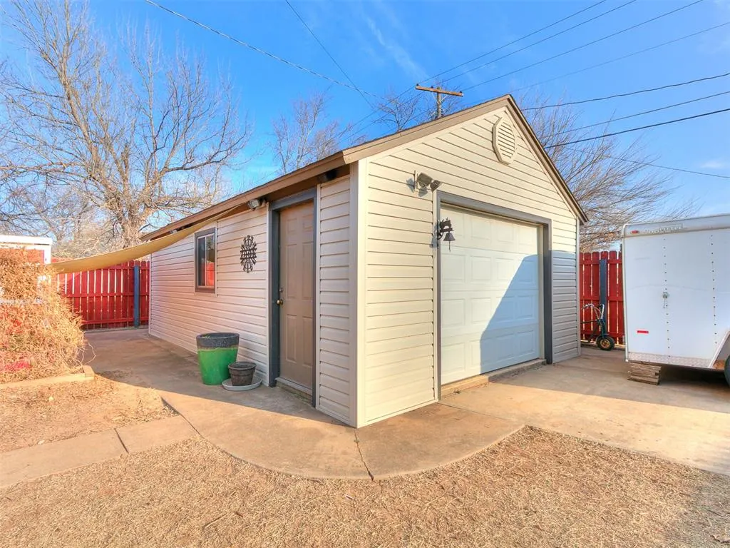 Photo 48 — 1321 S Oak Street, Kingfisher, OK 73750