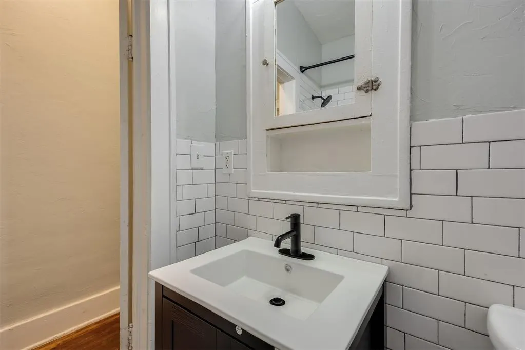 Photo 24 — 2611 N Shartel Avenue, Oklahoma City, OK 73103