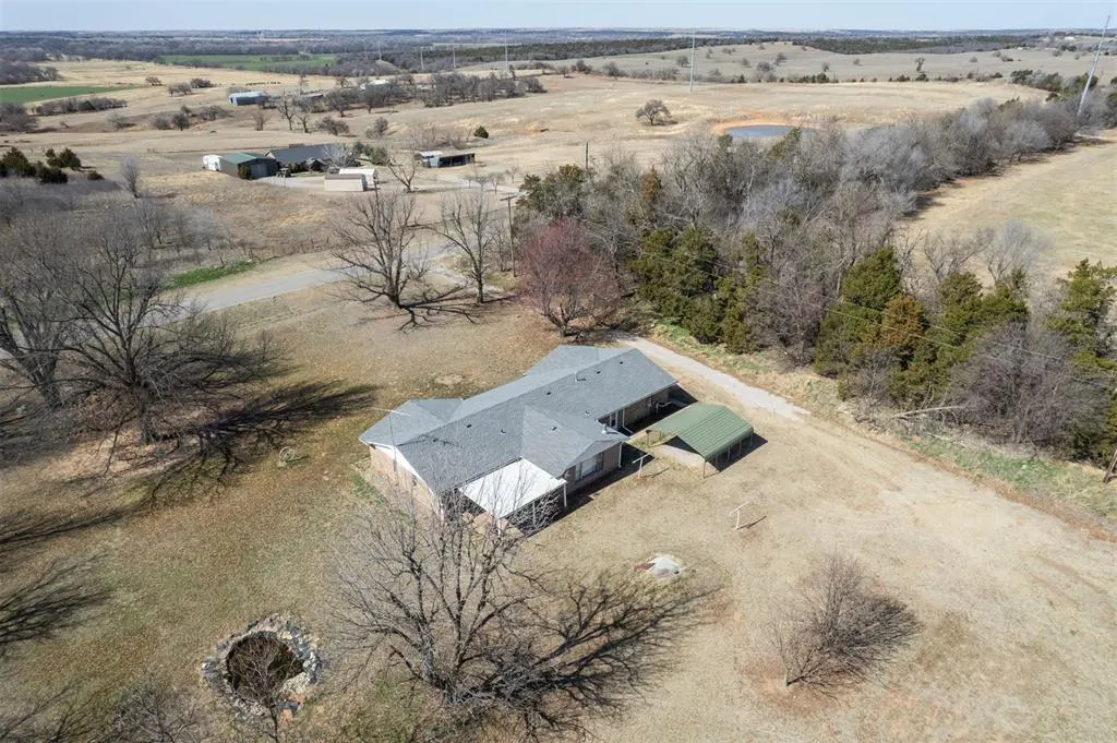 Photo 32 — 33057 Square Top Road, Anadarko, OK 73005