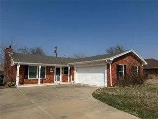 Sold home at 1137 NW 104th Street