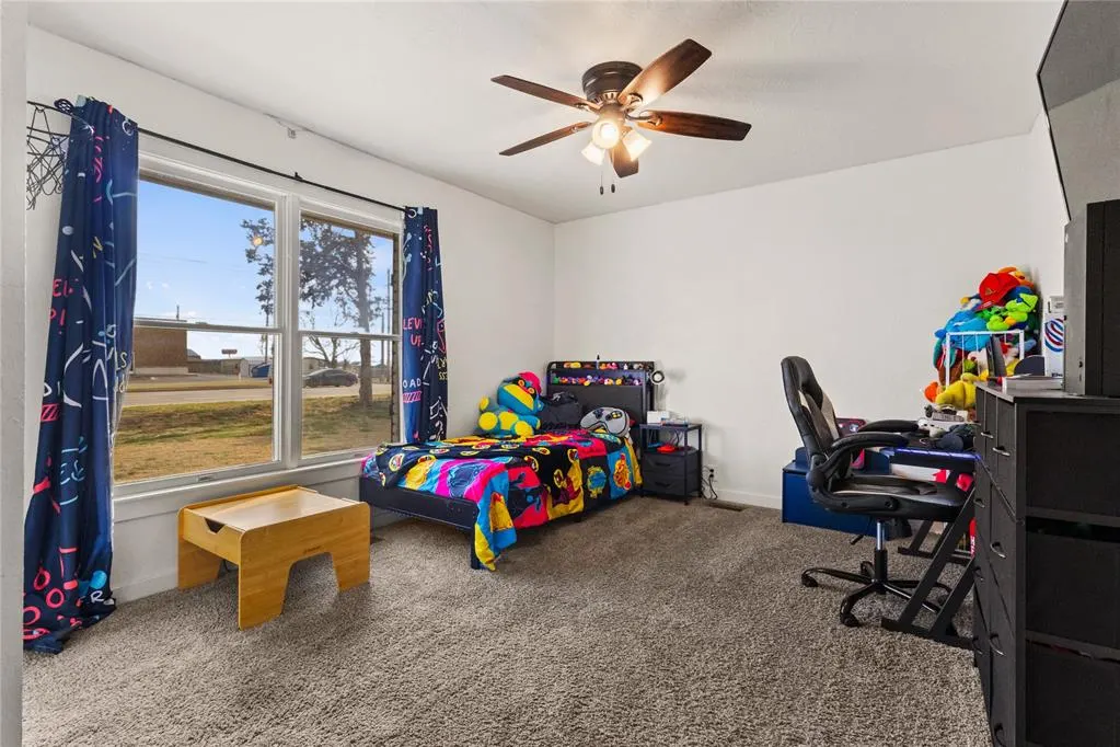 Photo 23 — 2121 E Davis Avenue, Weatherford, OK 73096