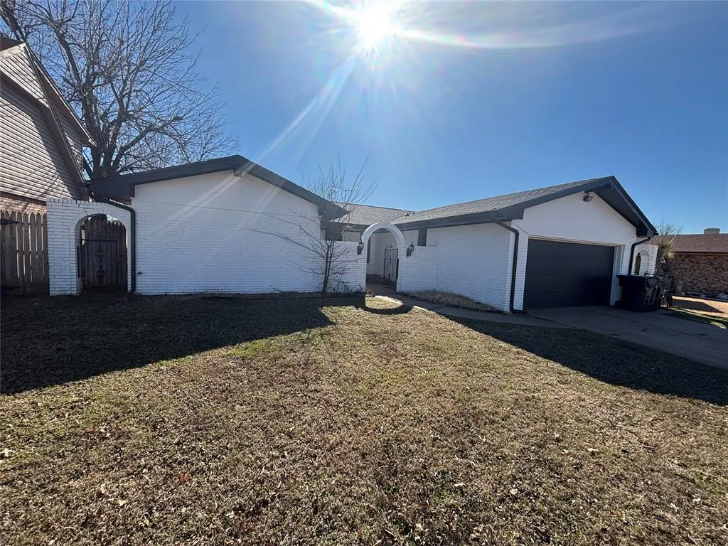 Photo 2 — 28 SW 65 Street, Oklahoma City, OK 73139