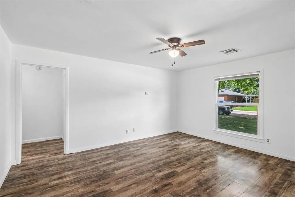 Photo 8 — 1229 Westlawn Drive, Norman, OK 73069
