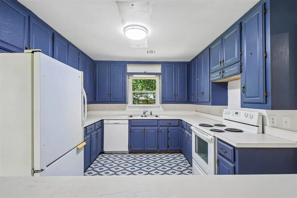 Photo 13 — 1229 Westlawn Drive, Norman, OK 73069
