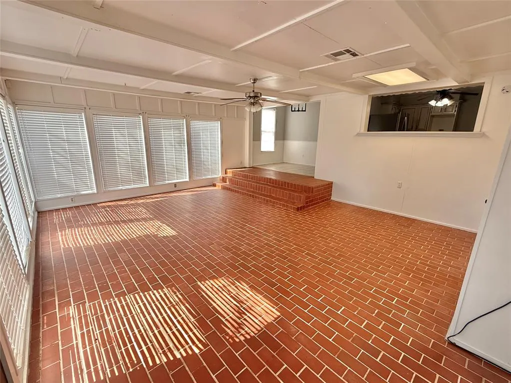 Photo 15 — 1016 E Cypress Street, Altus, OK 73521