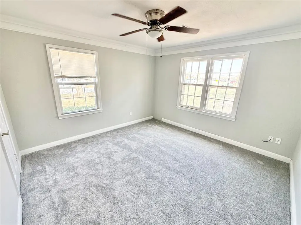 Photo 22 — 1016 E Cypress Street, Altus, OK 73521