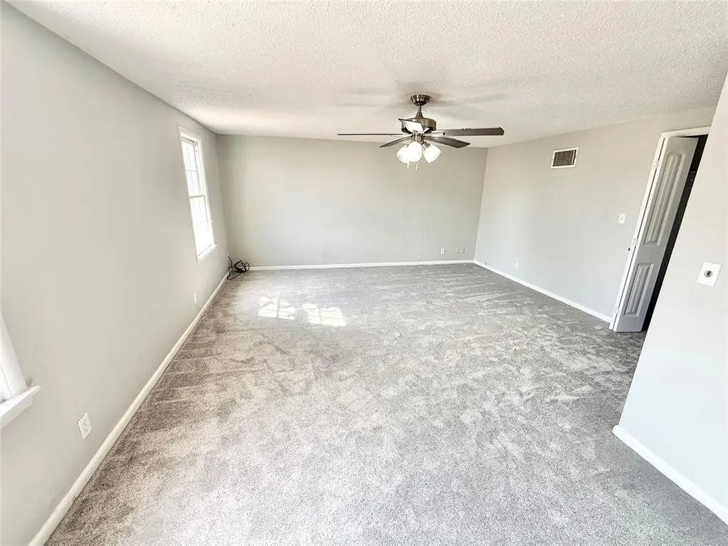 Photo 25 — 1016 E Cypress Street, Altus, OK 73521