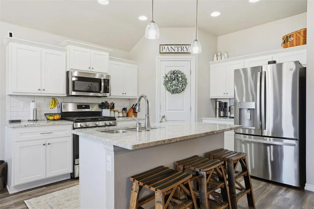 Photo 17 — 1013 Avalon Drive, Altus, OK 73521