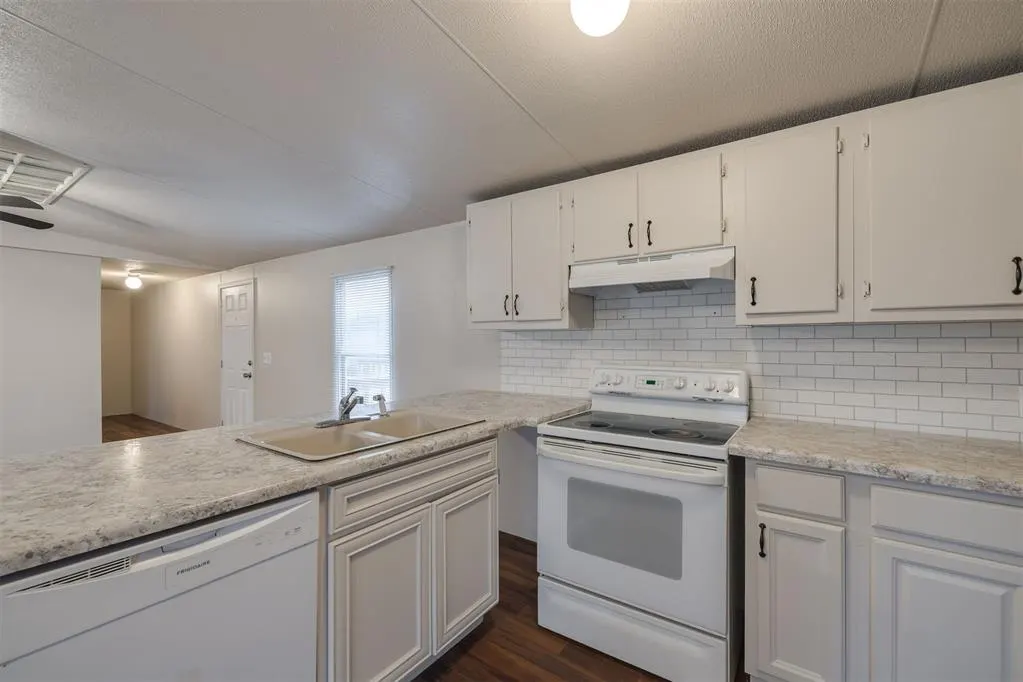 Photo 13 — 9508 Shady Meadow Way, Newalla, OK 74857