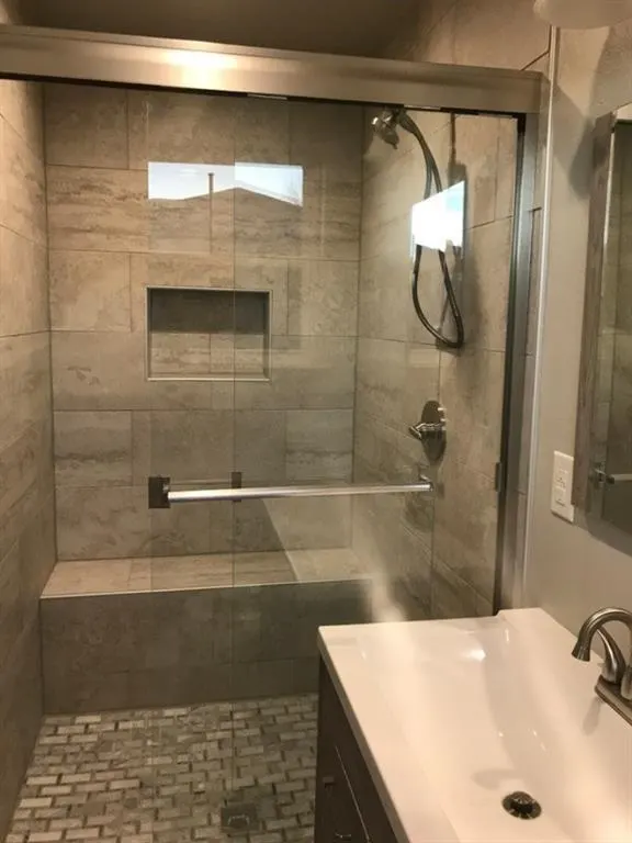 Photo 5 — 2620 Keats Place, The Village, OK 73120