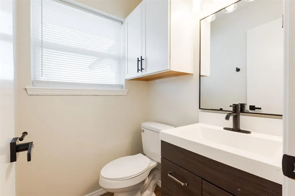 Photo 24 — 824 Cedar Crest Drive, Edmond, OK 73003