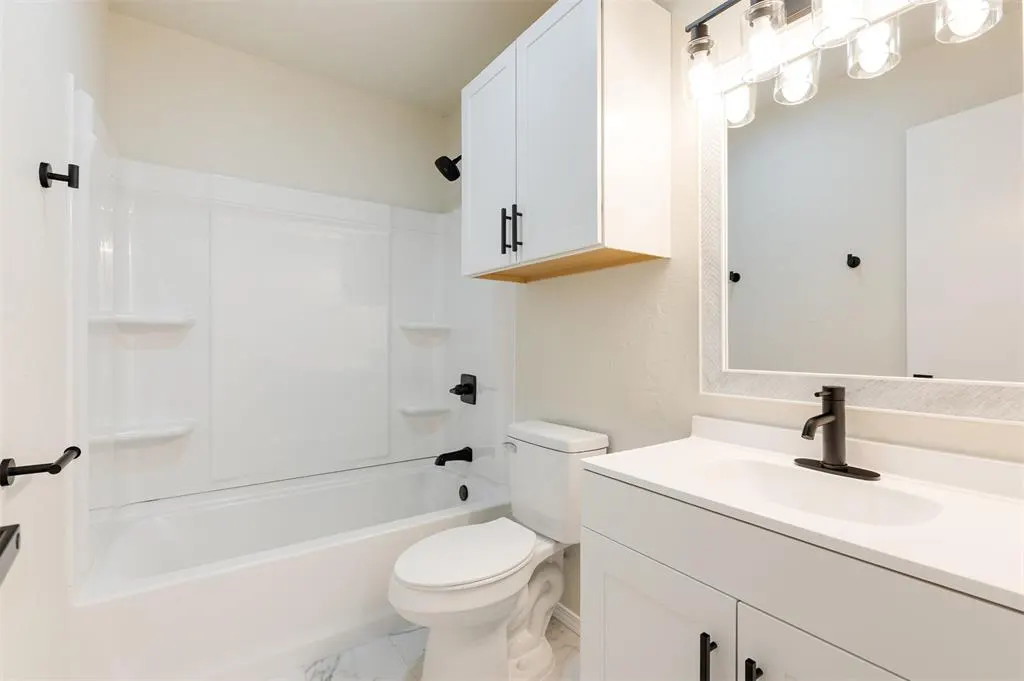 Photo 30 — 824 Cedar Crest Drive, Edmond, OK 73003