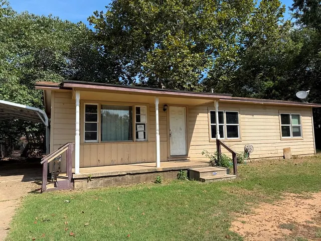 Photo 2 — 1822 W Elm Street, Durant, OK 74701