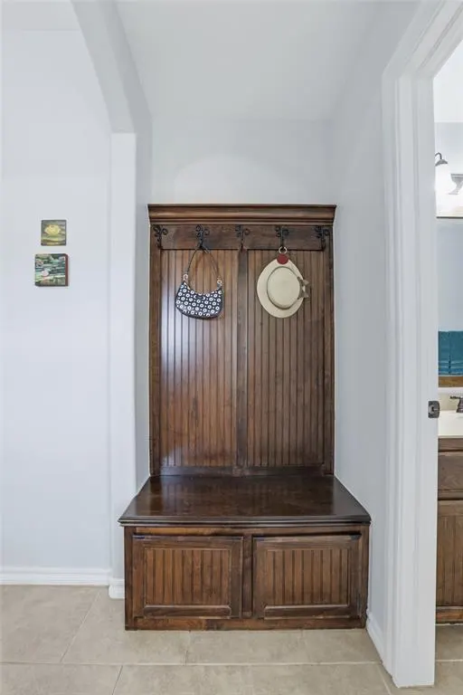 Photo 6 — 9950 Stone Crest Circle, Edmond, OK 73034
