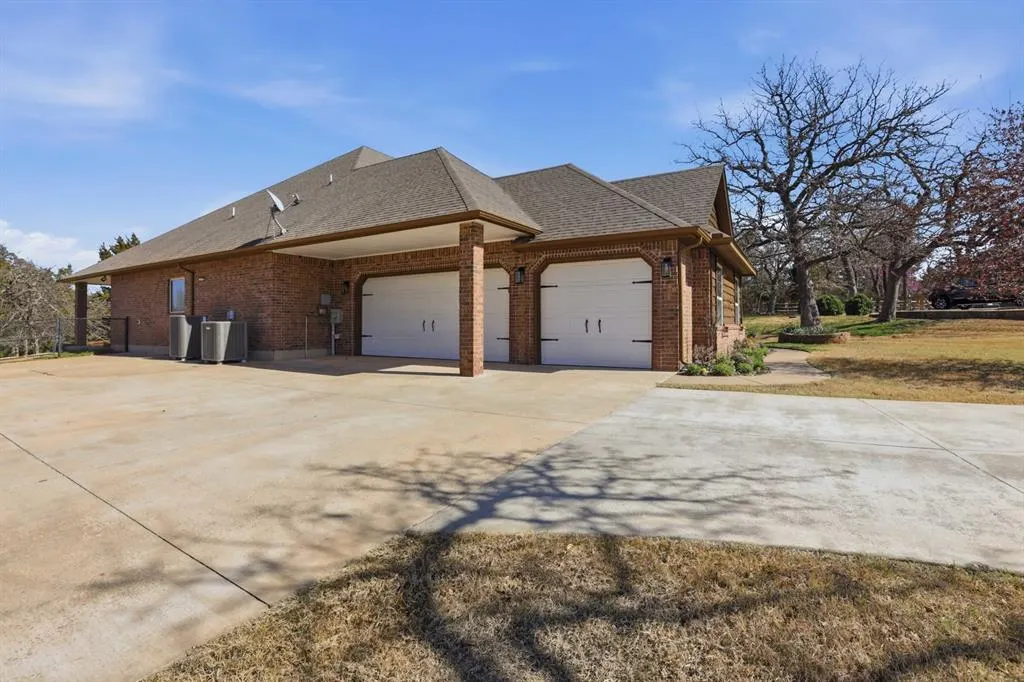 Photo 34 — 9950 Stone Crest Circle, Edmond, OK 73034