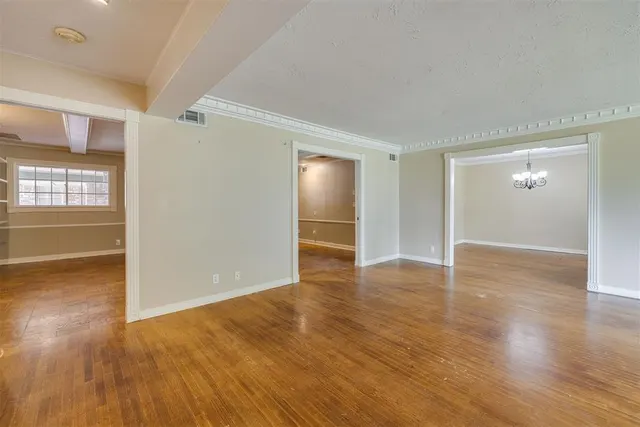 Photo 8 — 4813 Larissa Lane, Oklahoma City, OK 73112