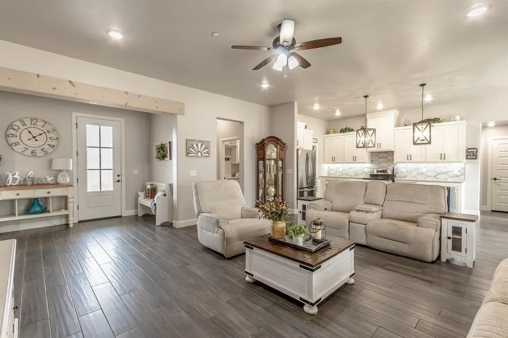 Photo 10 — 9408 SW Megans Way, McLoud, OK 74851