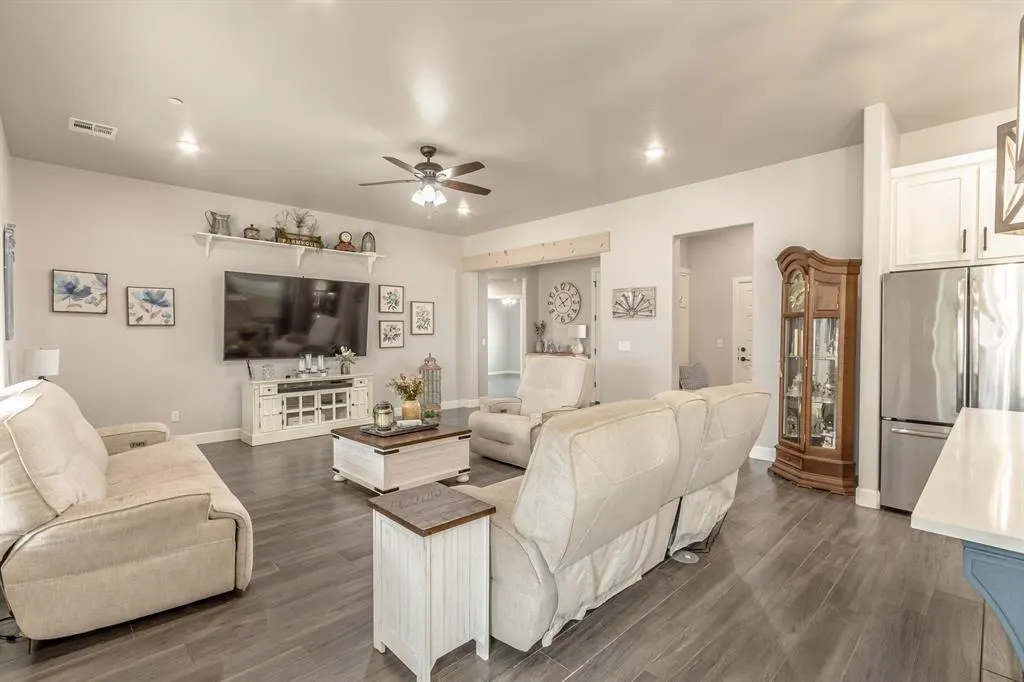 Photo 11 — 9408 SW Megans Way, McLoud, OK 74851