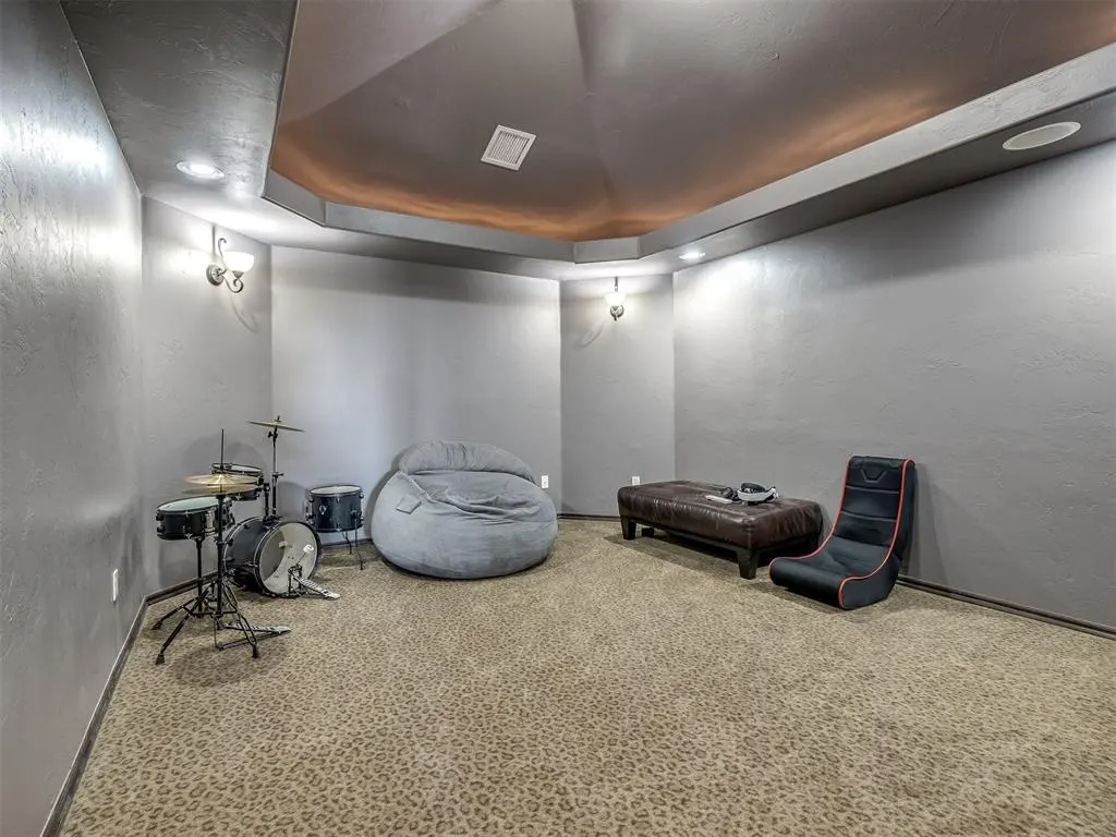 Photo 29 — 9124 SW 36th Street, Oklahoma City, OK 73179