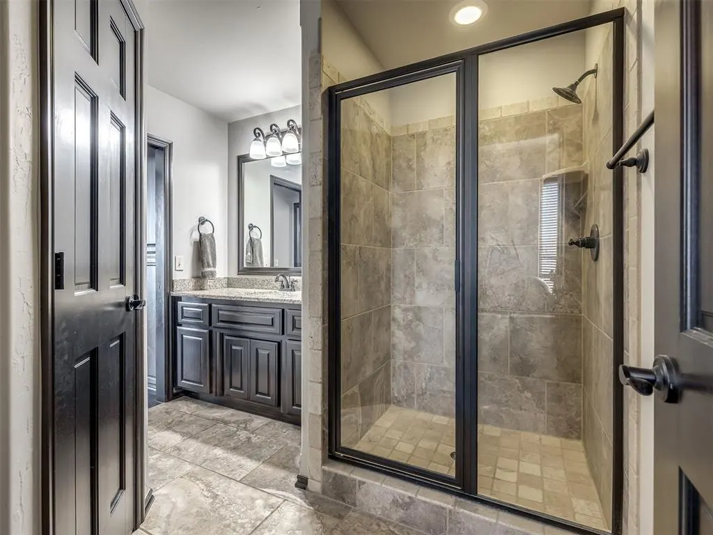 Photo 32 — 9124 SW 36th Street, Oklahoma City, OK 73179