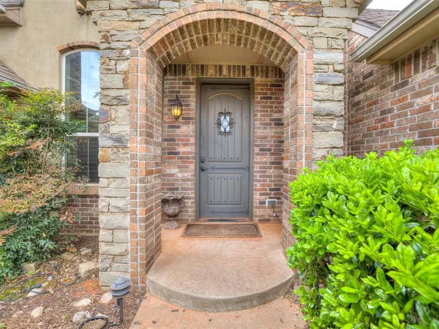 Photo 3 — 9124 SW 36th Street, Oklahoma City, OK 73179